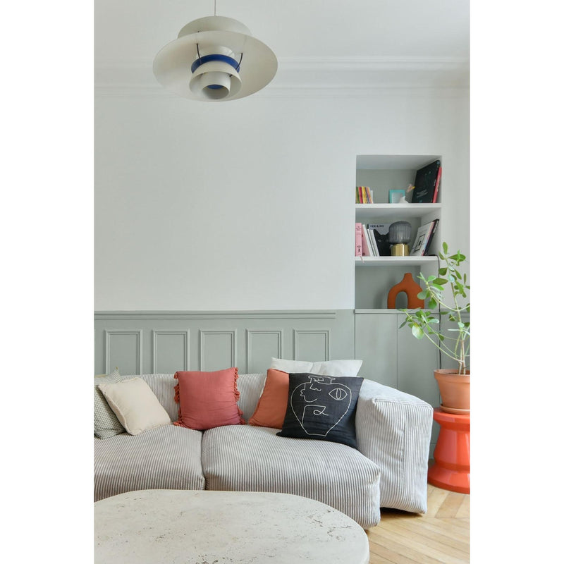 Inspiration déco : ambiance 1 avec la peinture Green clay - teinte vert de gris clair || @paulineclair_