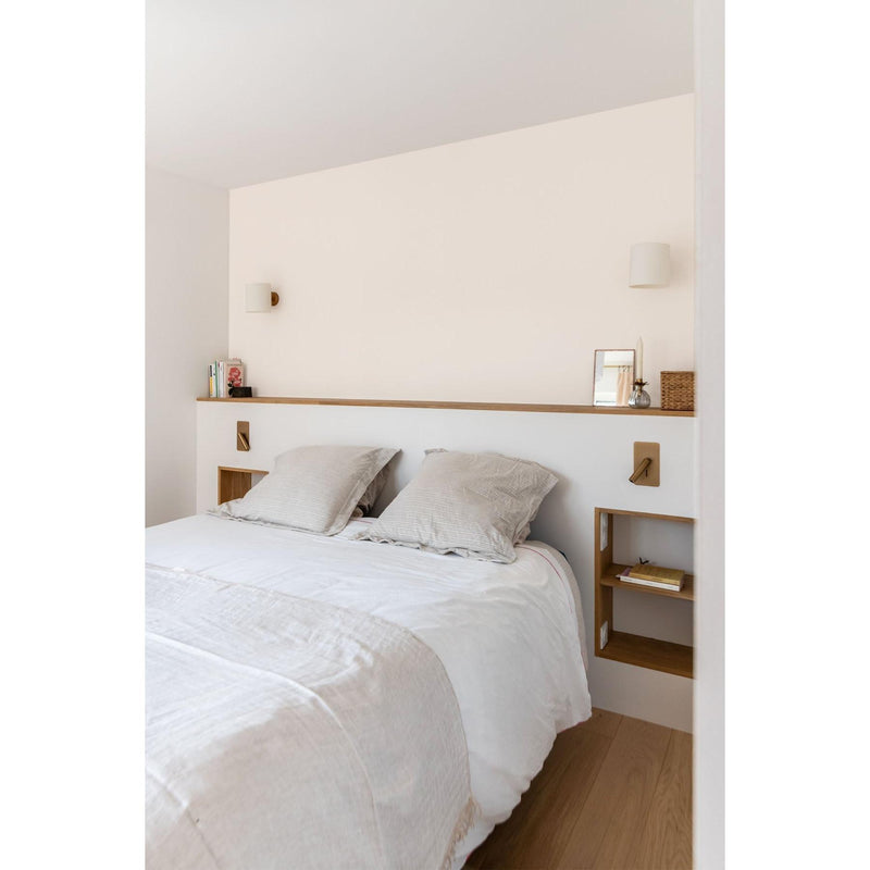 Inspiration déco : ambiance 1 avec la peinture Sweet tones - teinte blanc rose || @berenicefallot