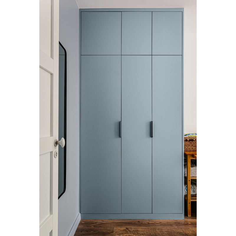 Inspiration déco : ambiance 2 avec la peinture Cool pearl - teinte bleu gris clair || @octobre_architecture