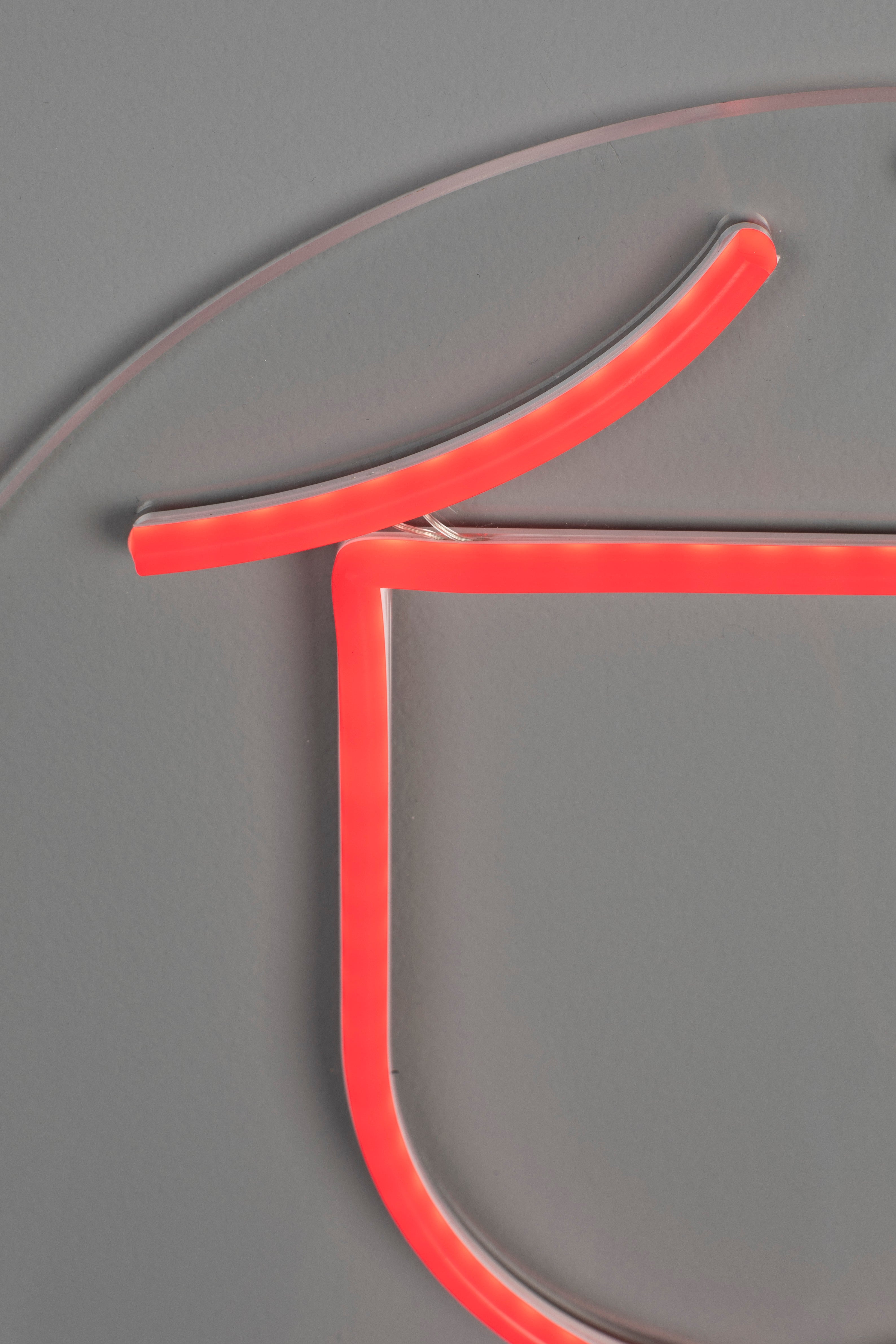 Sya Hiver - Neon Wall Lamp - Acrylic - Red/Orange