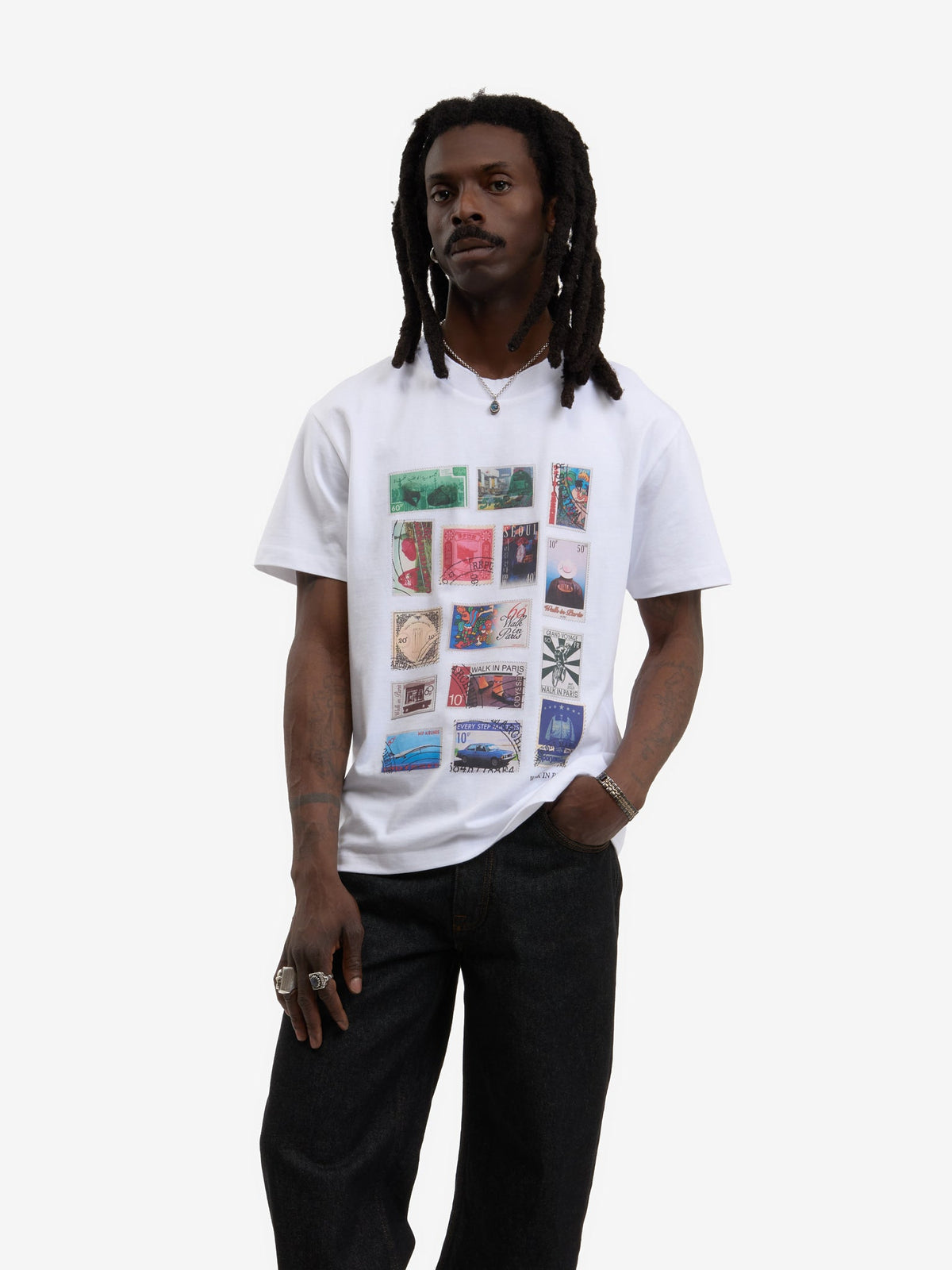 Le T-Shirt Collection De Timbres