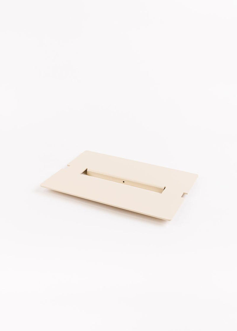 Rivo shelf