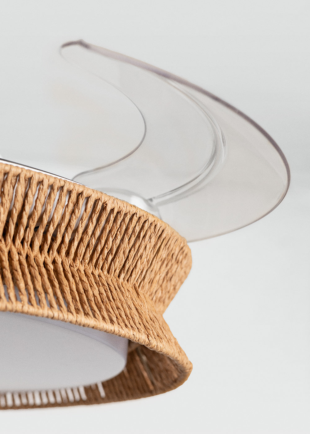 Wind Clear Rattan M - Ventilador De Techo Silencioso Aspas Retráctiles Con Iluminación LED - Trenzado