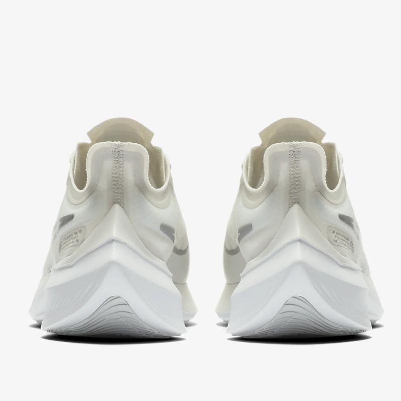 Wmns Zoom Gravity Trainers - White - Women