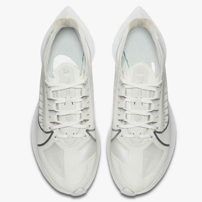 Wmns Zoom Gravity Trainers - White - Women