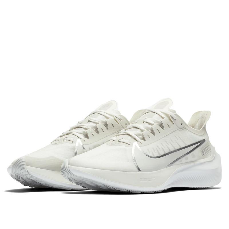 Wmns Zoom Gravity Trainers - White - Women