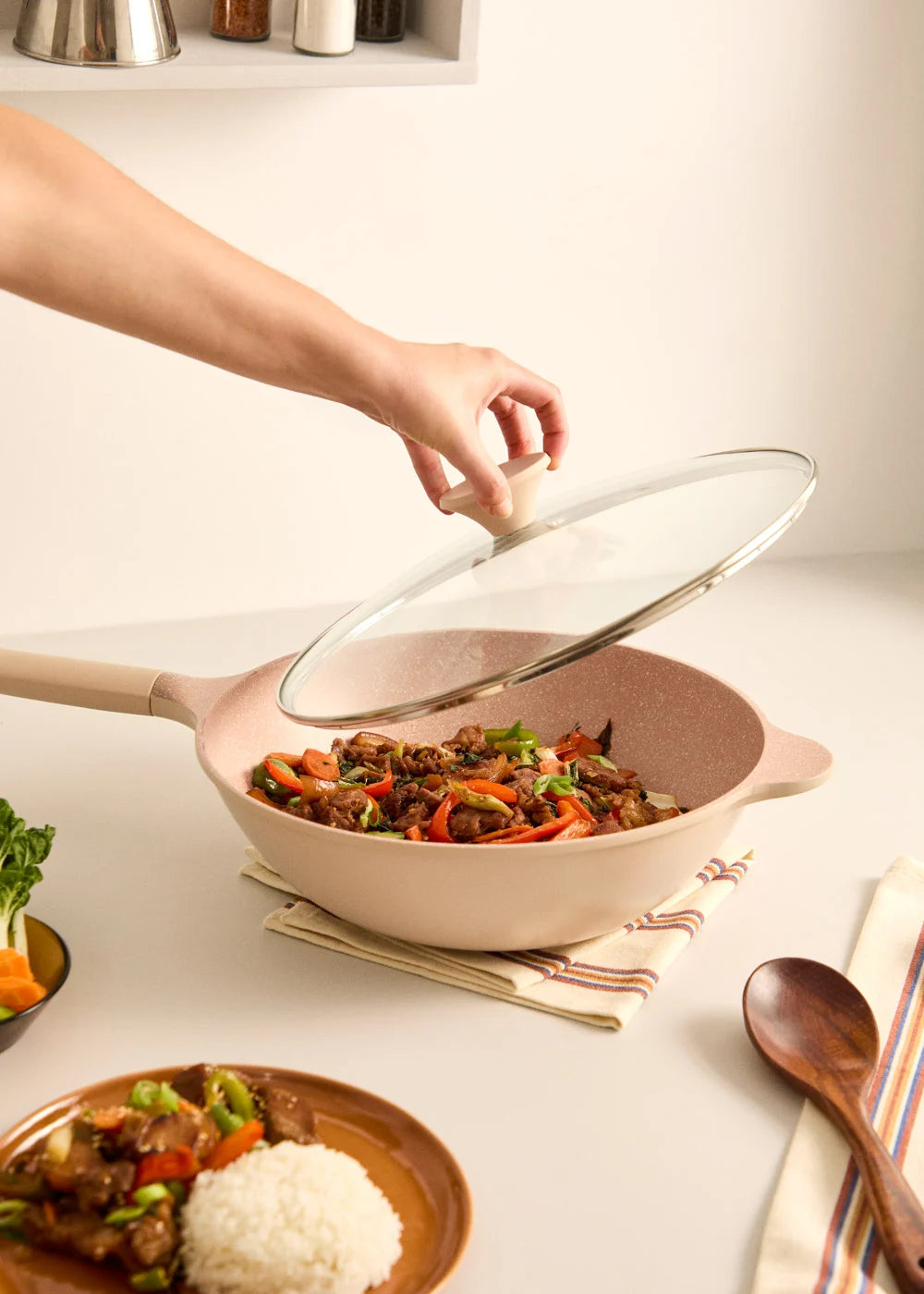 Wok Studio - Wok En Aluminium Moulé Avec Revêtement Céramique - Sable