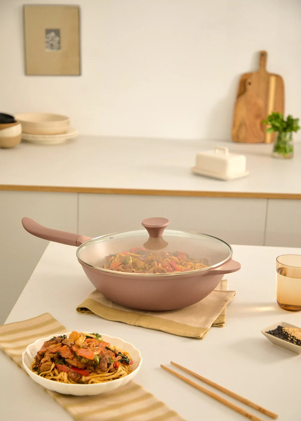 Wok Studio - Wok de aluminio fundido con revestimiento cerámico - Salvia
