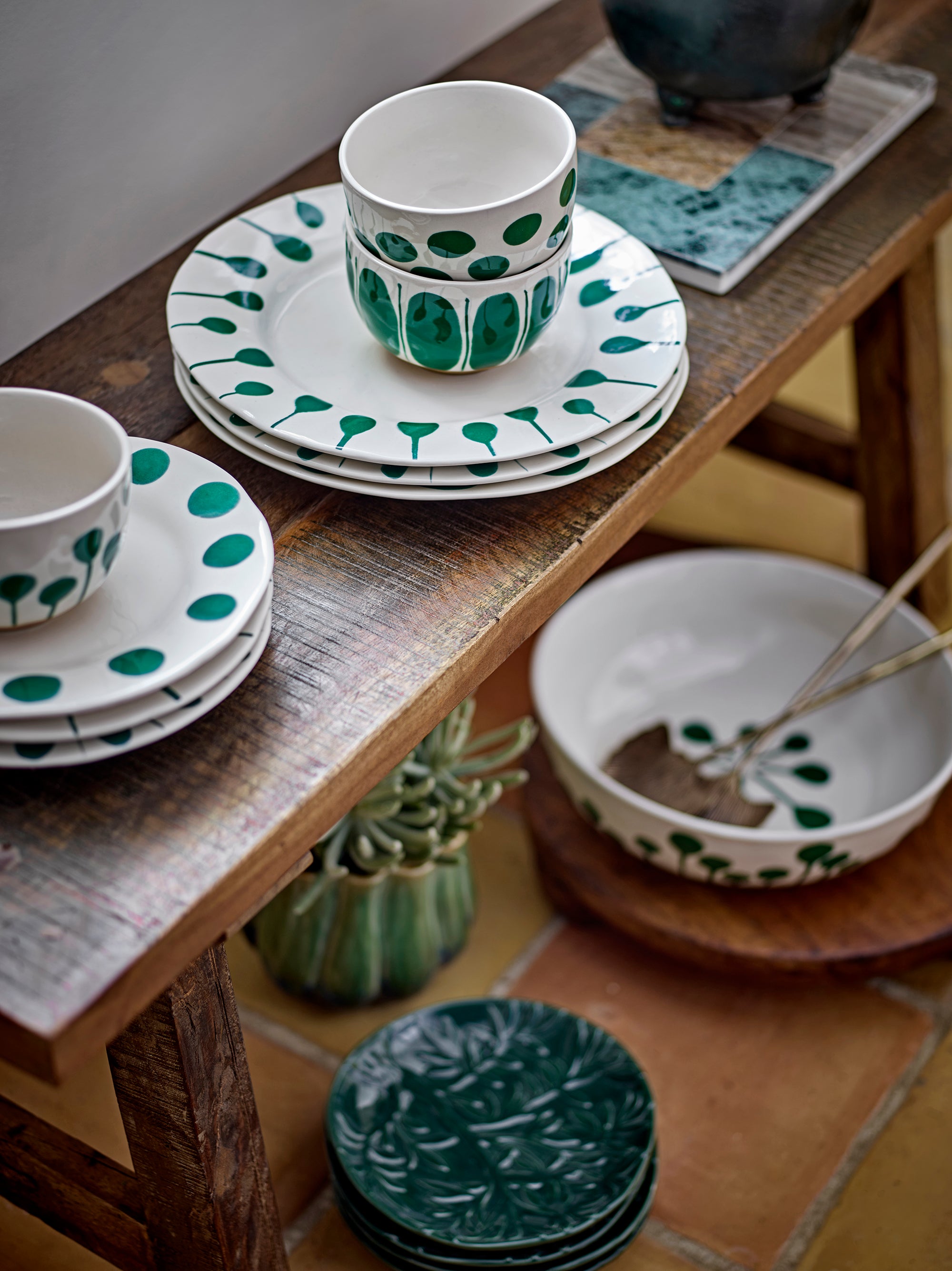 Linora - Plate - Green - Stoneware