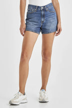 Short Femme 80S Mom 0003 Z7225 Medium Ind Levis