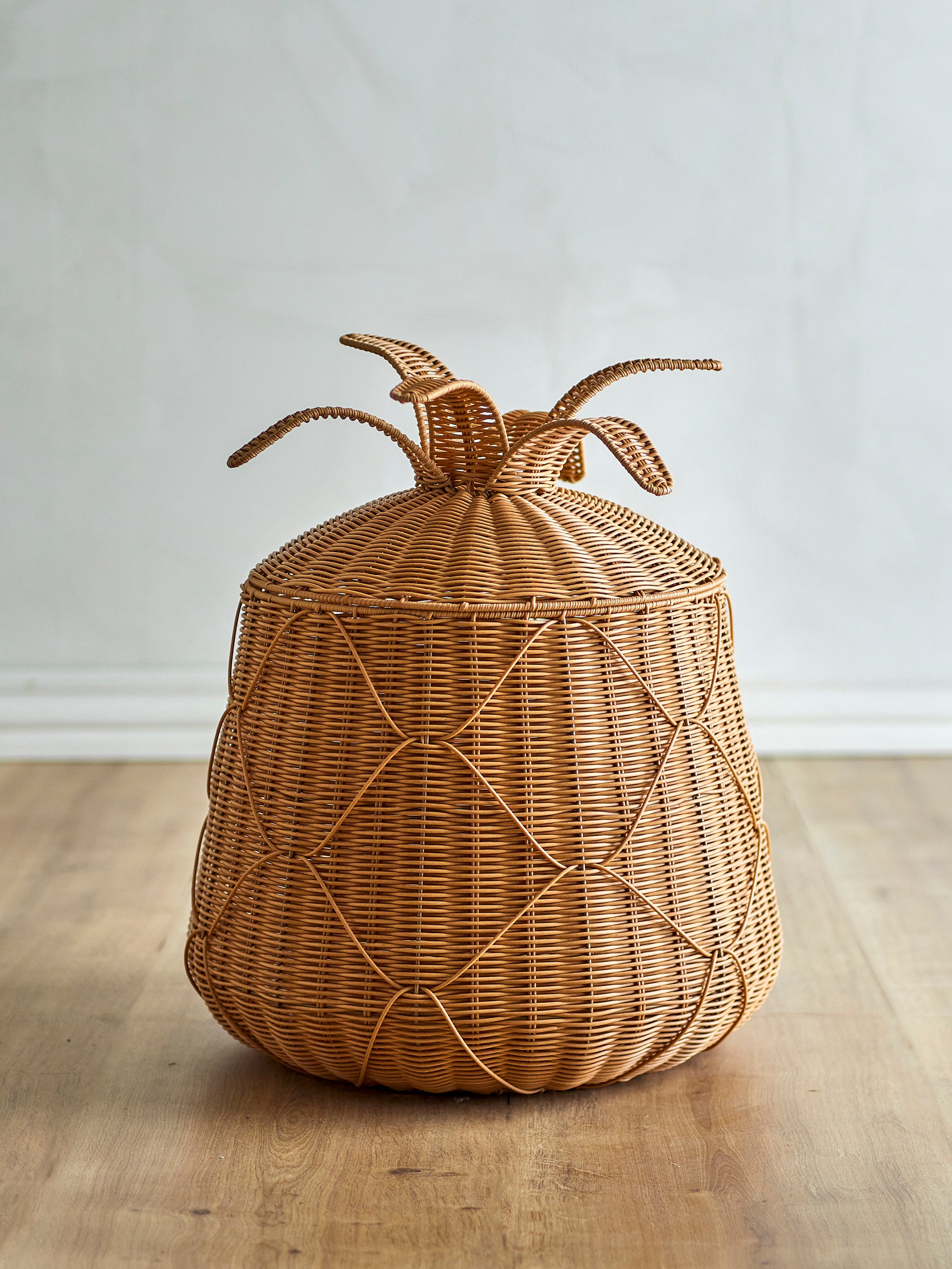 Anann - Basket with Lid - Natural - Polyrattan