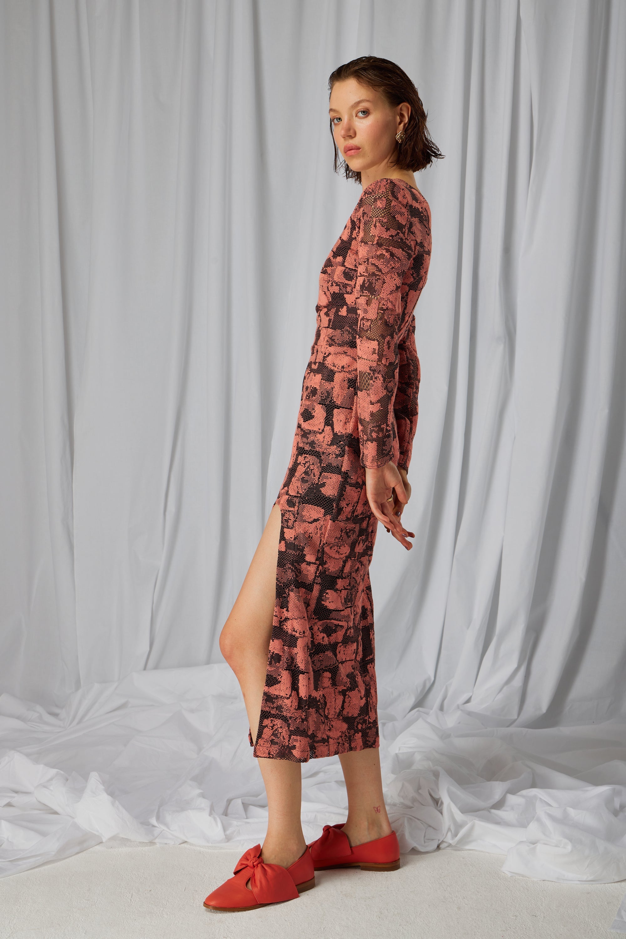 Robe Pete En Dentelle Brutaliste