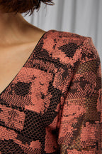 Robe Pete En Dentelle Brutaliste