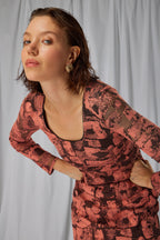 Robe Pete En Dentelle Brutaliste