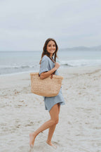 Bolso tote Dithi de rafia