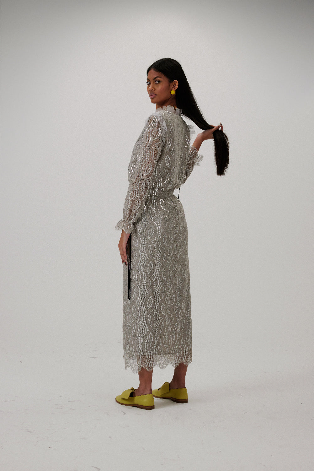 Robe Nicole En Dentelle Champagne