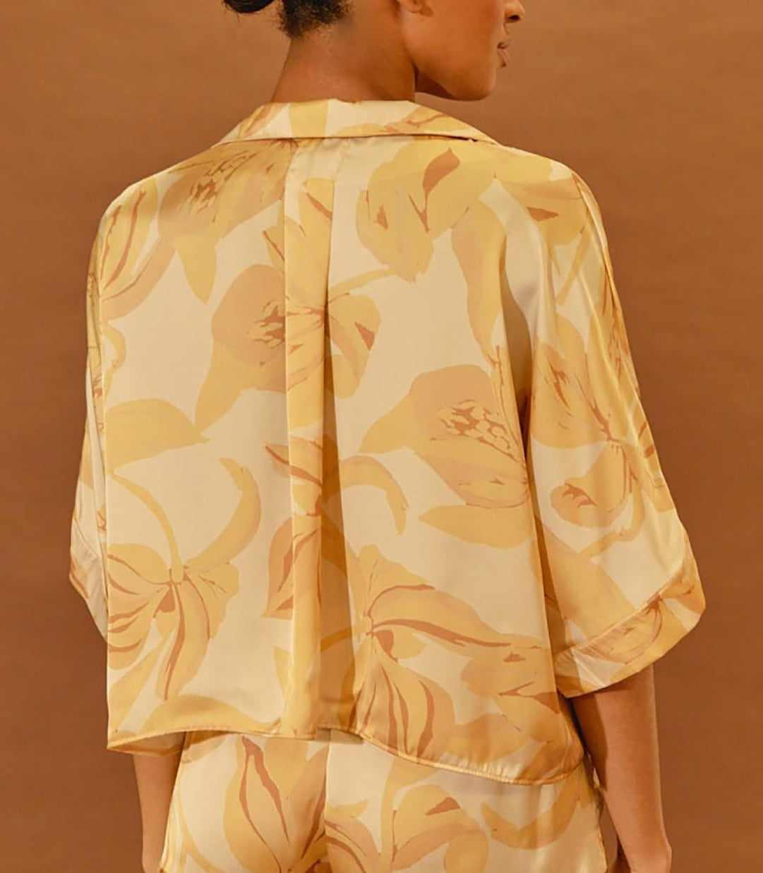 Camisa Miel - Flores Nacaradas