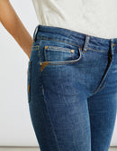 Reiko - Dakila Straight Jeans - Denim V-239 - Woman