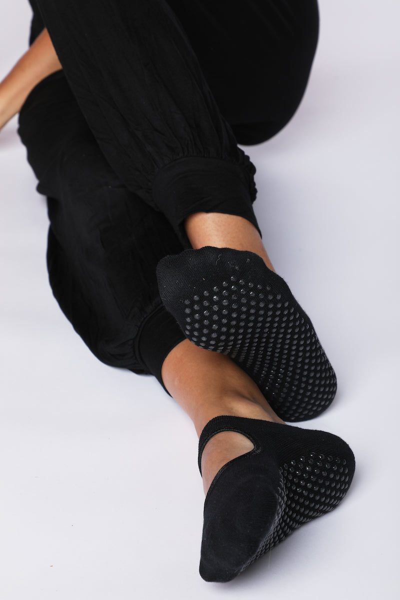 Pair Of Yoga Socks - Black - Mixed