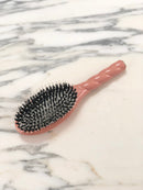 Brosse à cheveux douce corail