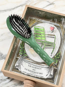 La Petite Brosse N.02 L'Indispensable - Vert Amande