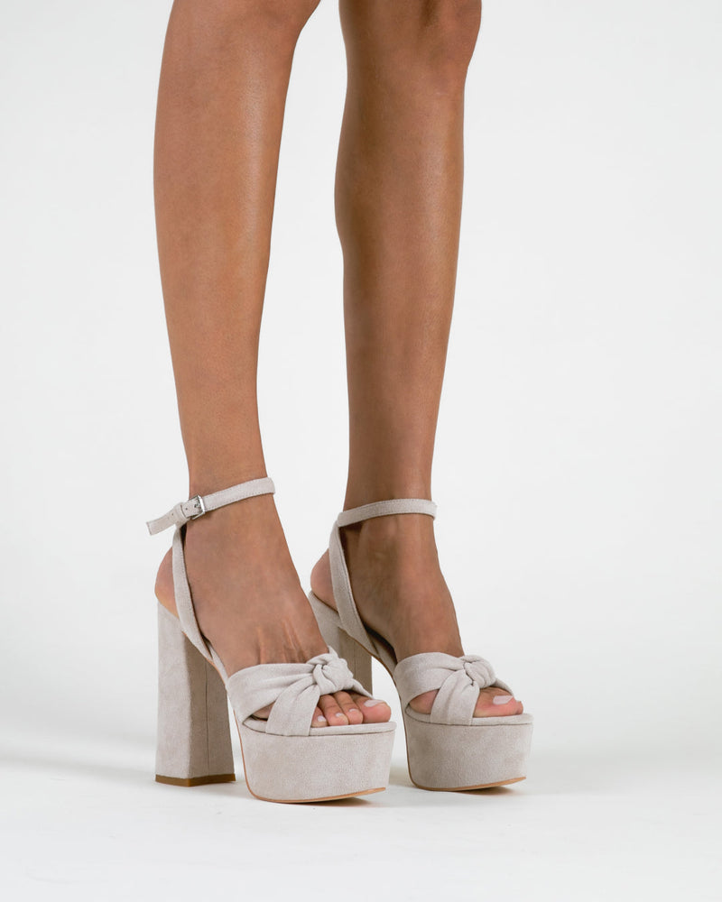 Sandalias Tacón Kos - Crudo