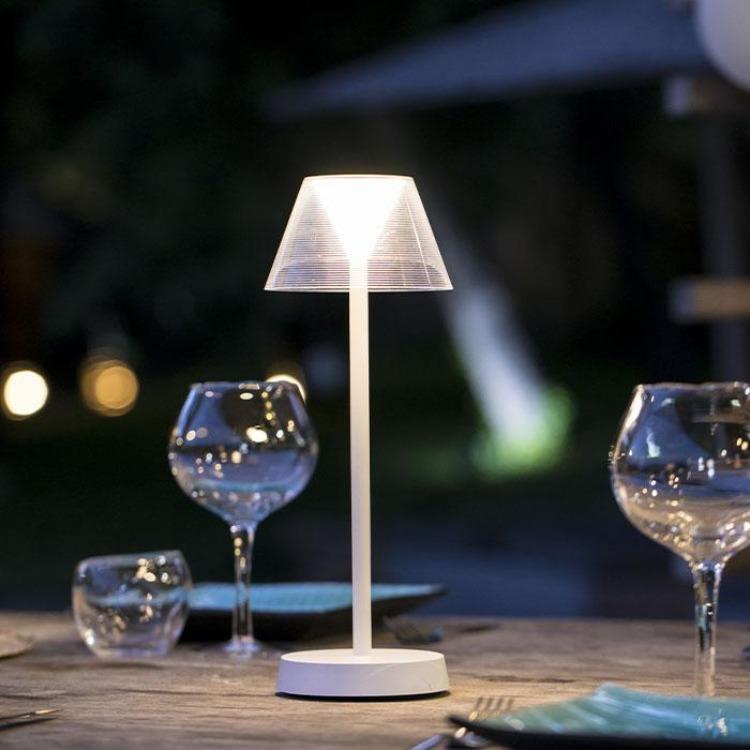 Wireless LED table lamp blanc warm BEVERLY WHITE H34cm - REDDECO.com