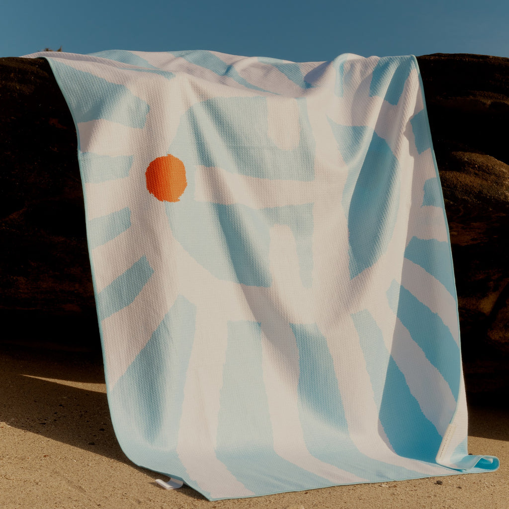 Toalla De Microfibra Sun Face - Estampado Azul Y Blanco