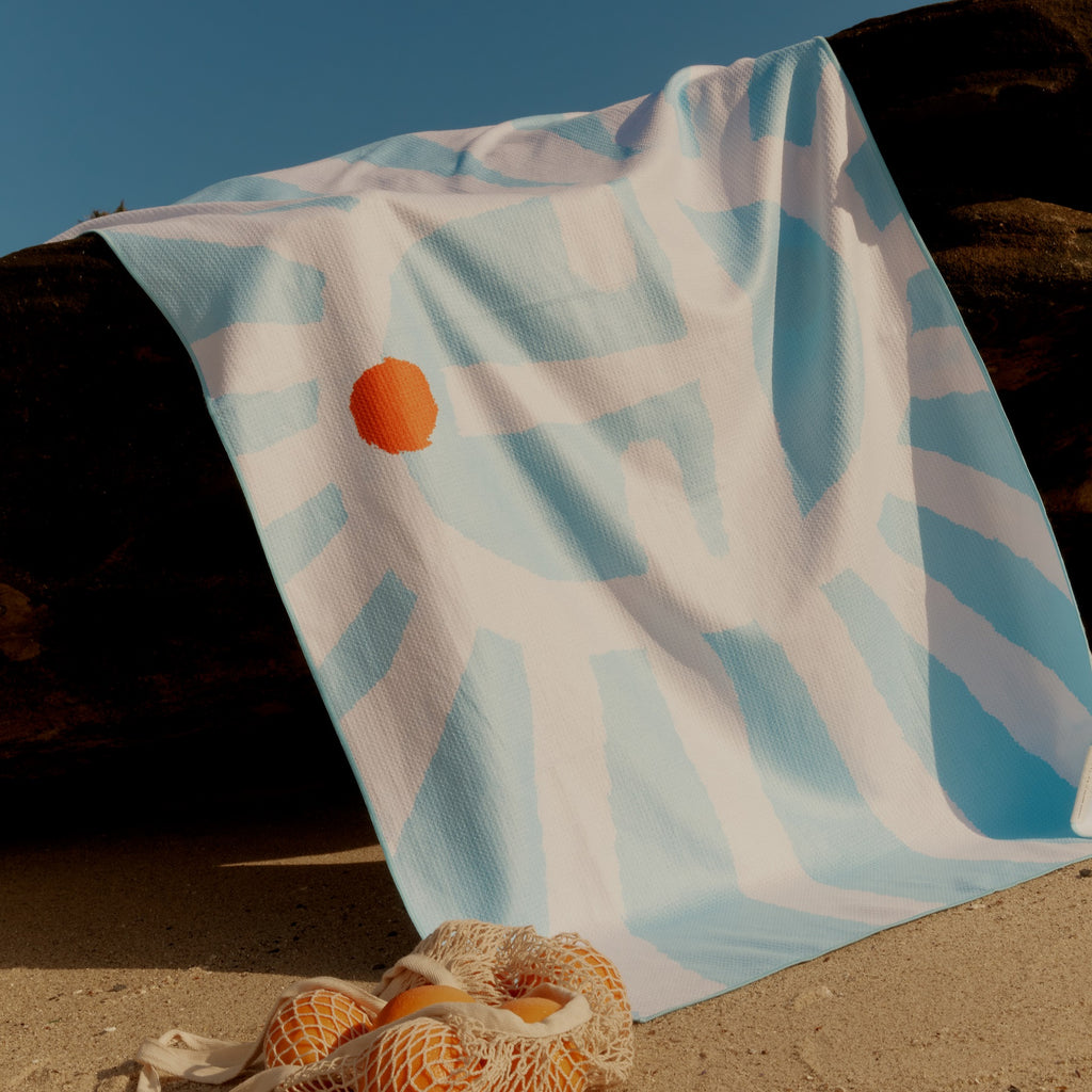Toalla De Microfibra Sun Face - Estampado Azul Y Blanco