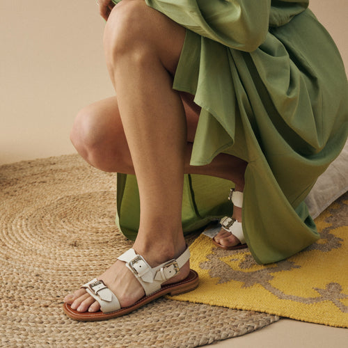 Couleur Pourpre - Sandales Chakma - Blanc