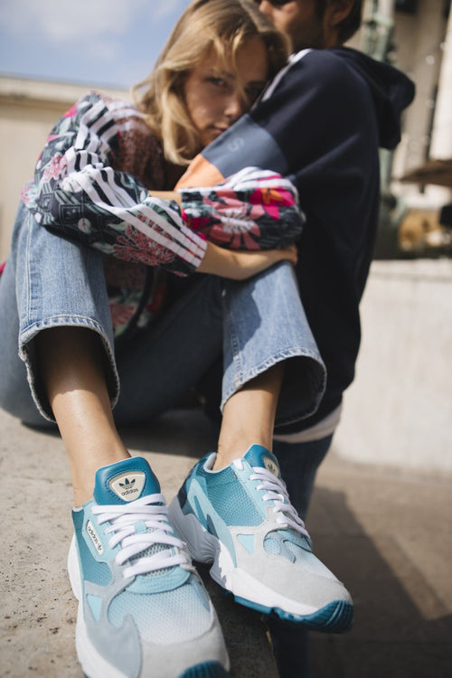 Zapatillas Adidas Originals Falcon - Azul - Mujer - Adidas - The Bradery