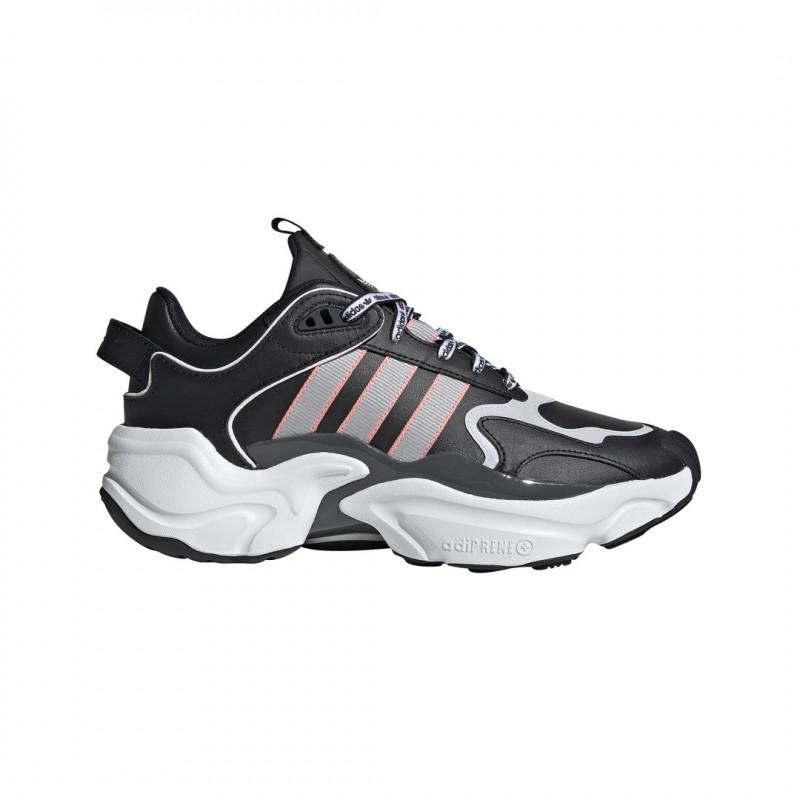 Basket Adidas Originals Magmur Runner - Noir - Femme - Adidas - The Bradery