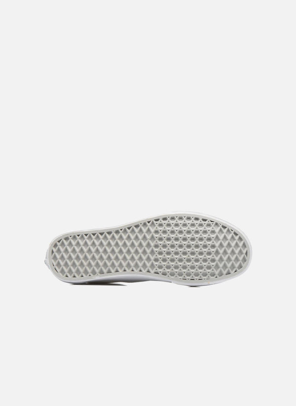 Vans Old Skool Trainers - White - Unisex - Vans - Vans1 - The Bradery
