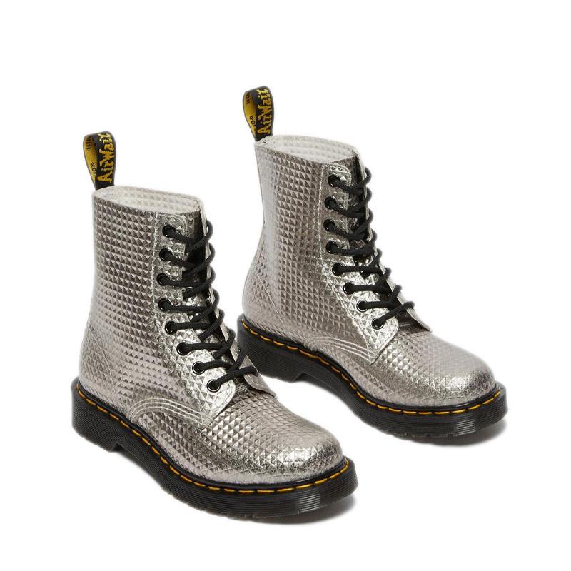 Boots Pascal Stud Emboss Leather Lace Up - Argent - Dr Martens - The Bradery