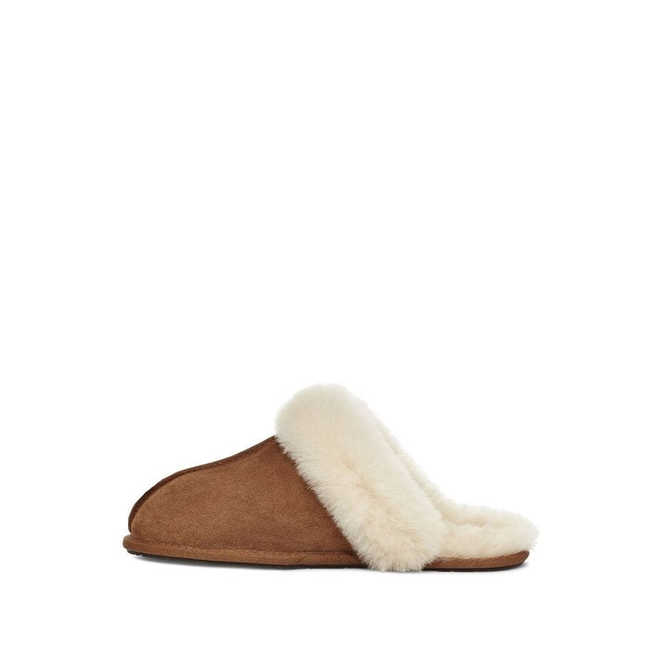 Scuffette II Slippers - Chestnut - Women - UGG - The Bradery