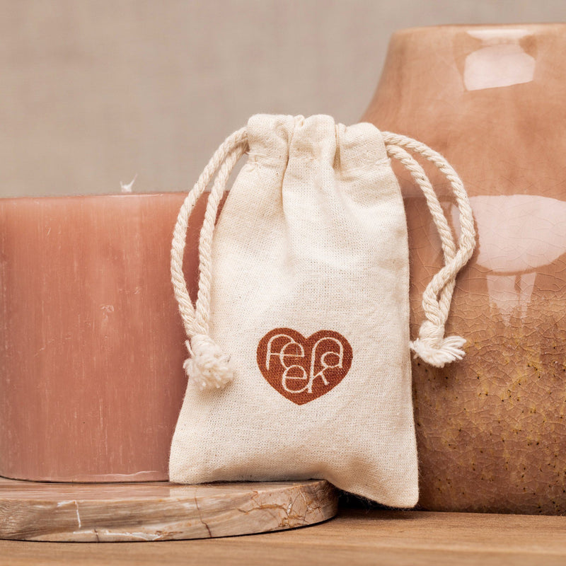 Collar Corazón - Negro - FEEKA - The Bradery