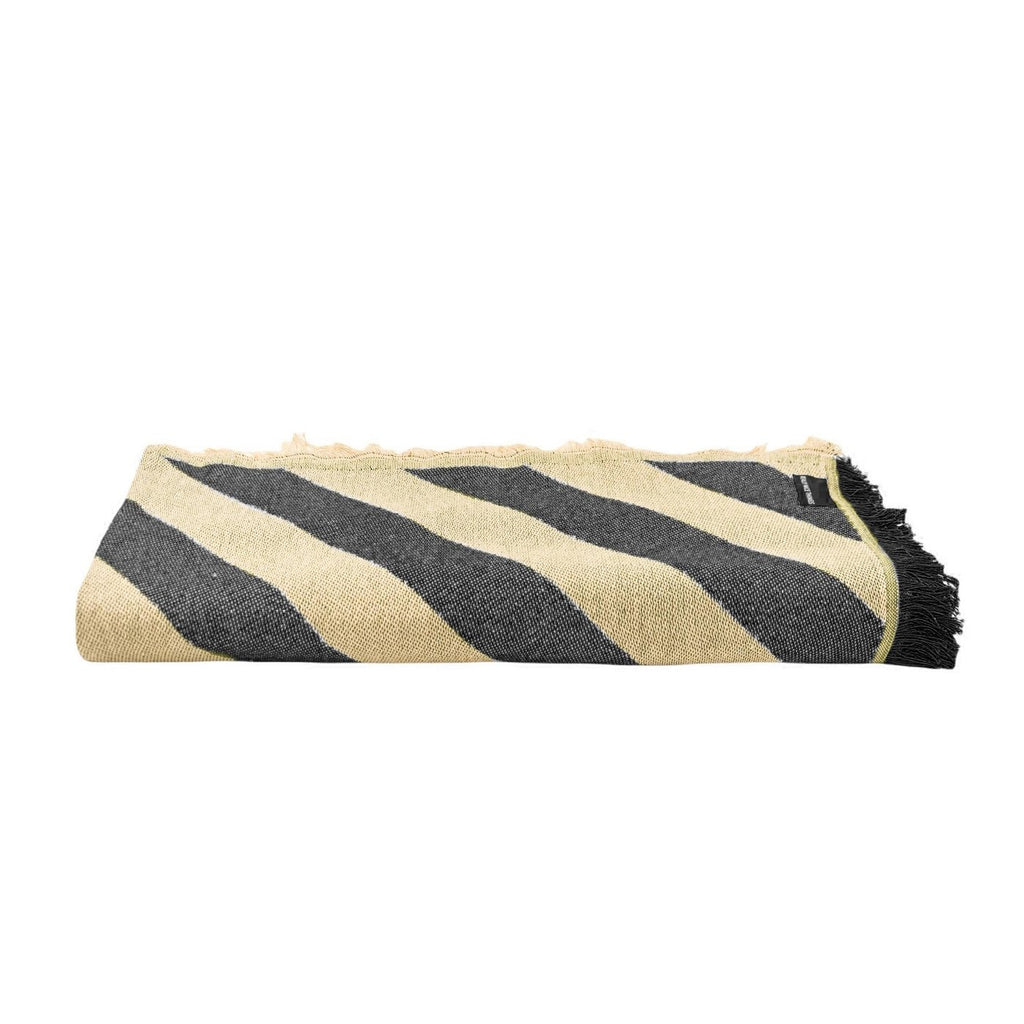 Couette Jacquard - Black Lines - Really Nice Things - The Bradery