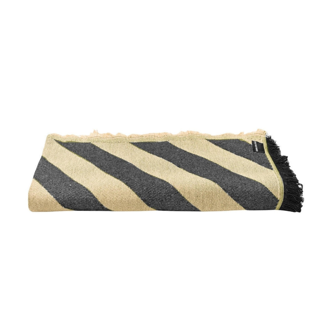 Couette Jacquard - Black Lines - Really Nice Things - The Bradery