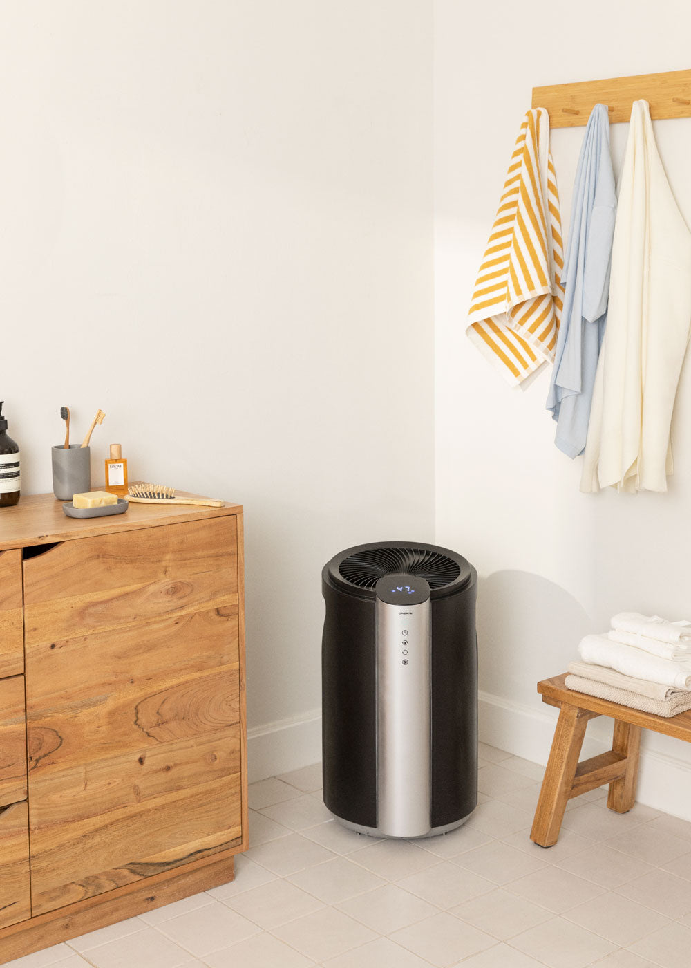 Dryplus XL-Spiral - 20 L/Day Dehumidifier - 90m² - Black