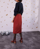 Falda a media pierna con botones en la parte delantera Erine - Ladrillo - Des Petits Hauts - The Bradery