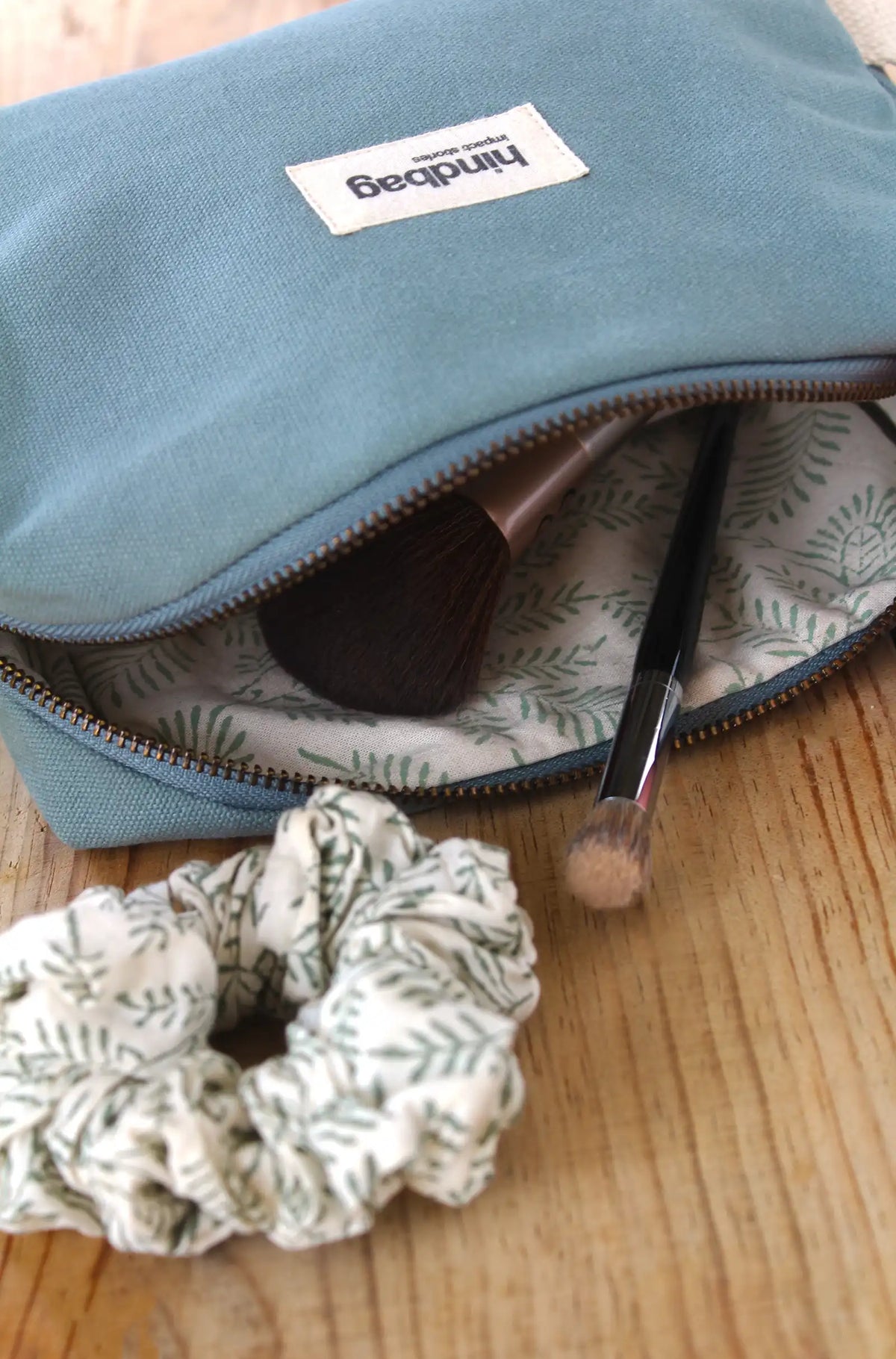 Léon wash bag Sage Hindbag2