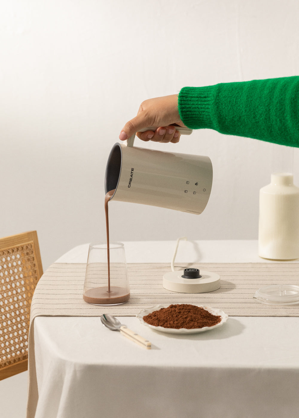 Milk Frother Studio - Milk Frother & Milk Heater - Off-White