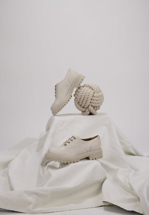 Miranda - Cuir Grainé Blanc Cassé - Bons Baisers - The Bradery