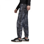 Joggers tejidos Adidas Originals - PAP Hombre - Adidas1 - The Bradery