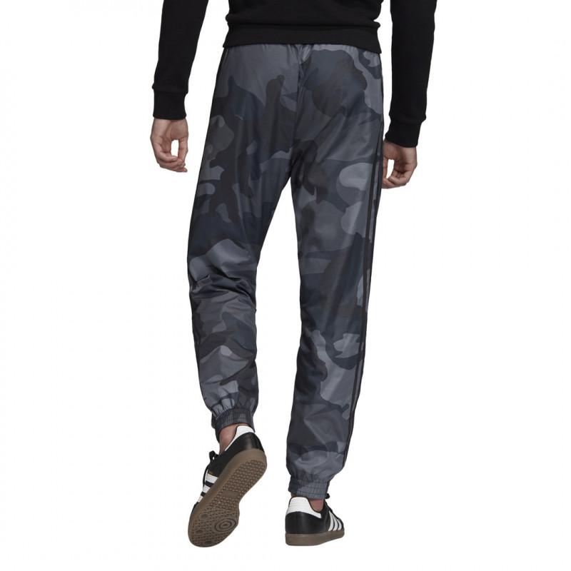 Joggers tejidos Adidas Originals - PAP Hombre - Adidas1 - The Bradery