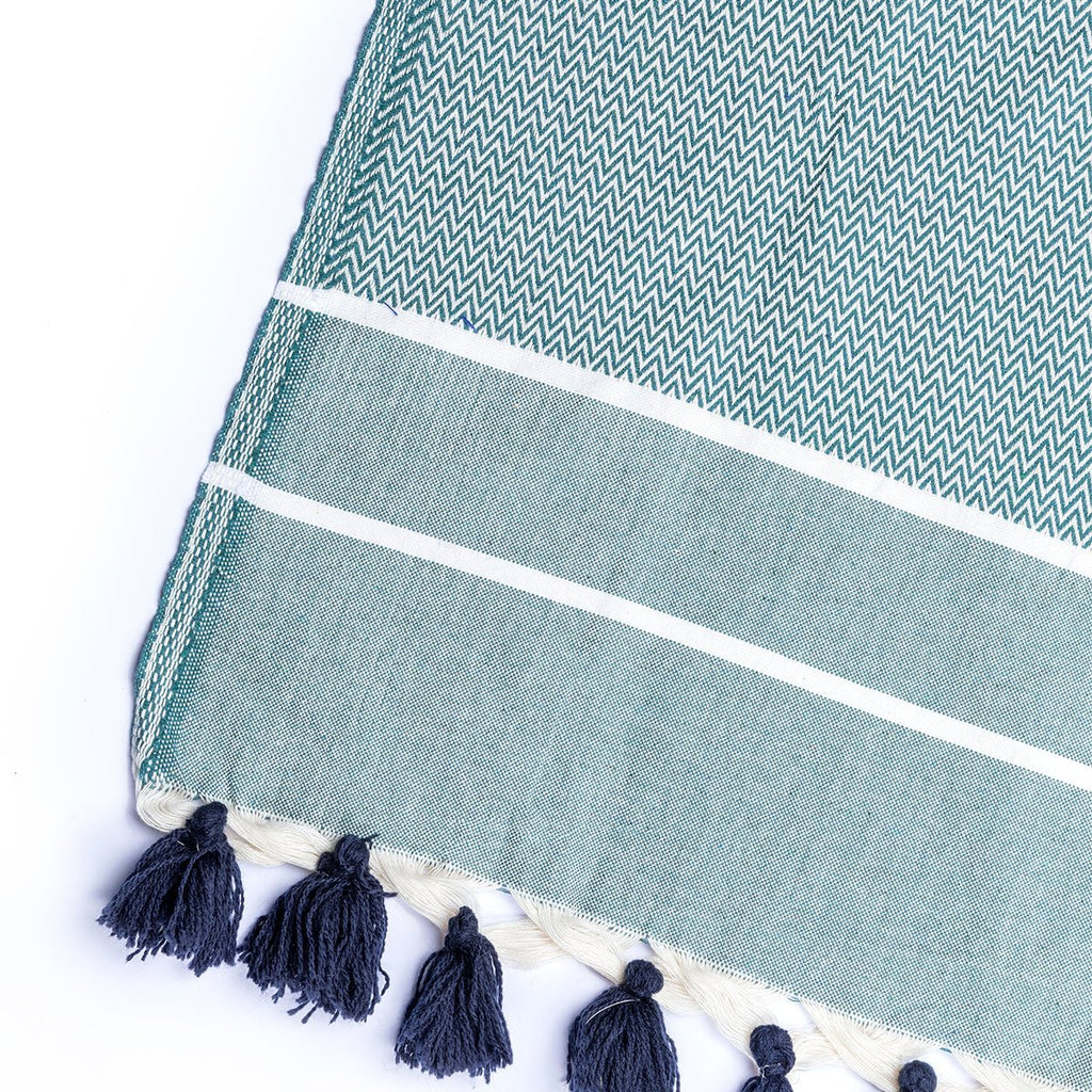 Plaid Chevron Pompon Chevron Stockholm - Petrole - Febronie - The Bradery