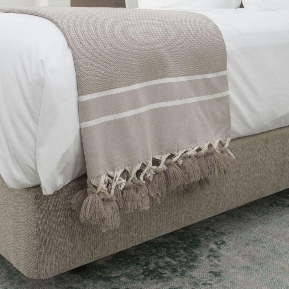 Stockholm XXL Chevron Plaid - Taupe - Febronie -The Bradery