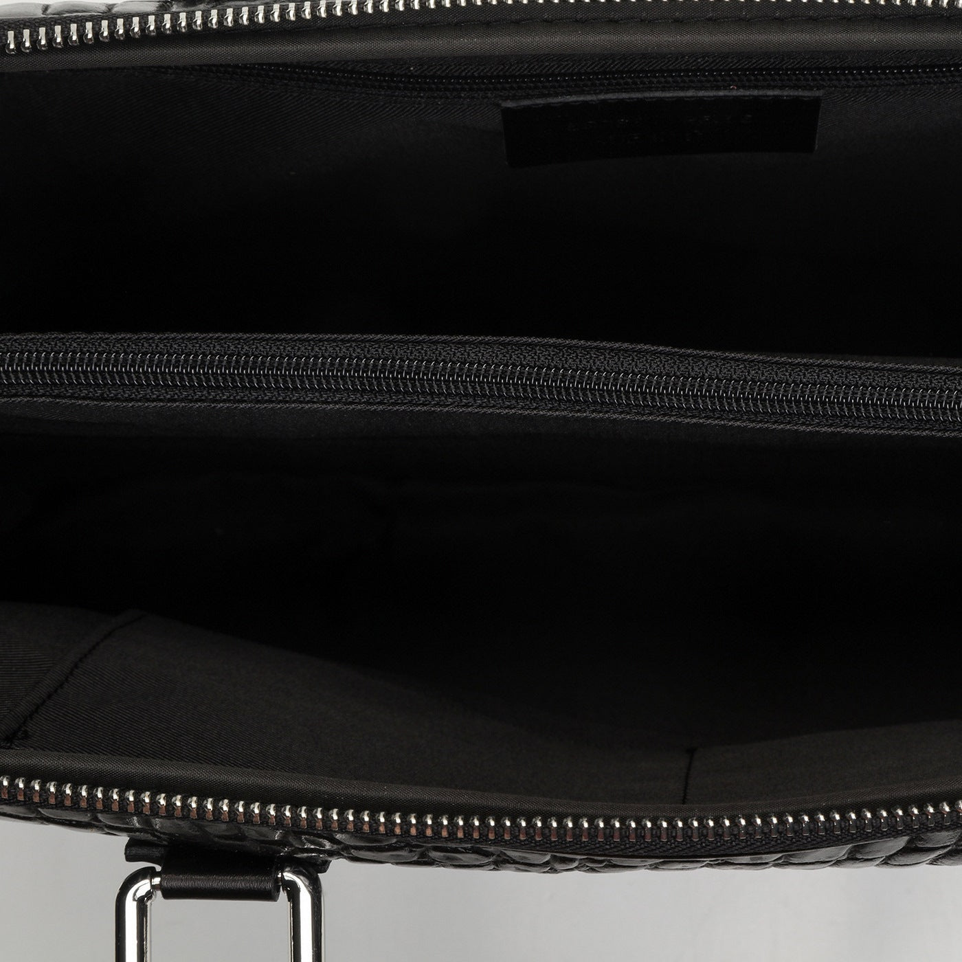 Peyton Document Holder - Black - Victor & Hugo -The Bradery