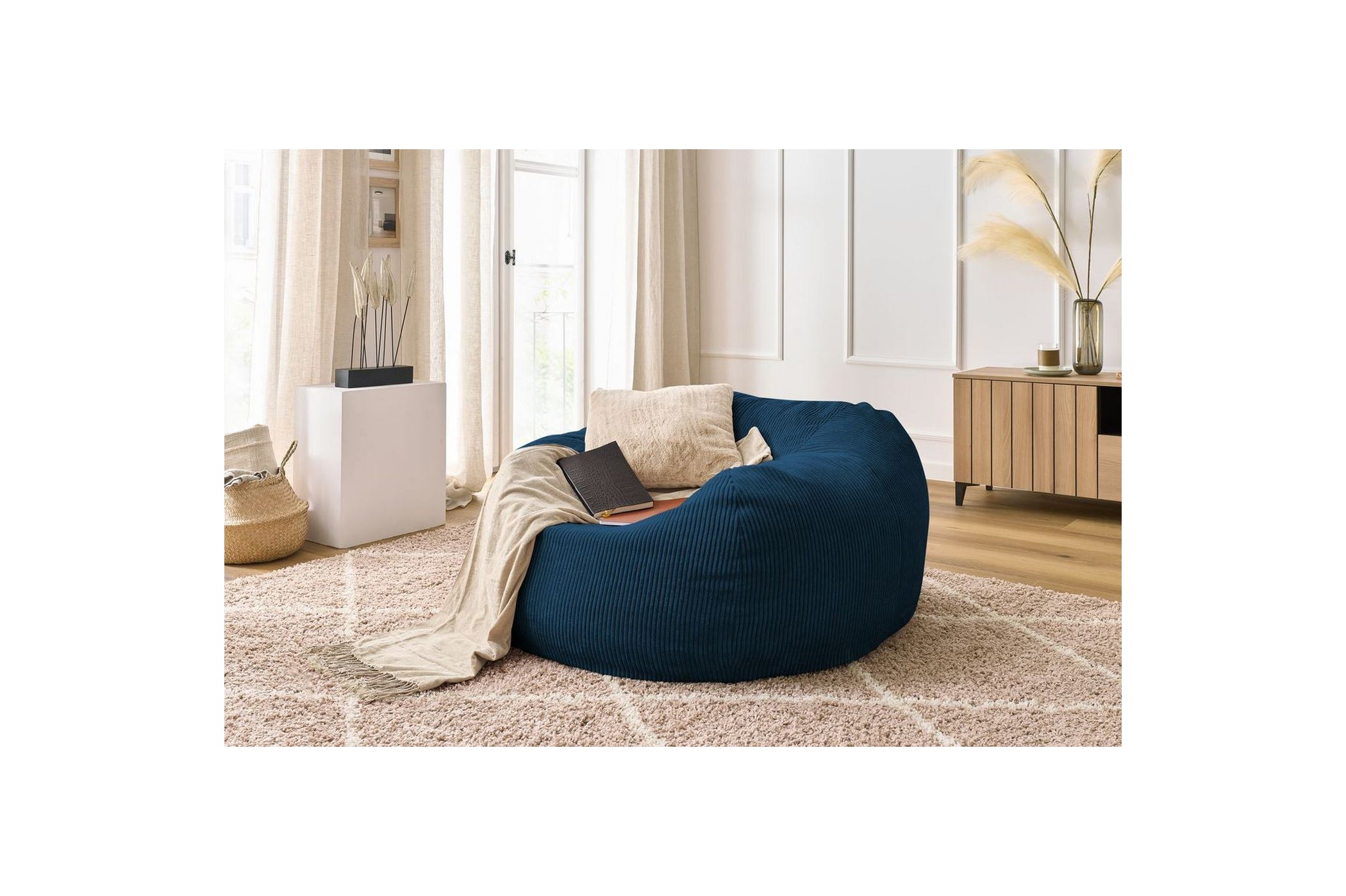 Ultra-soft VOLTAIRE corduroy pouffe - BOBOCHIC - The Bradery