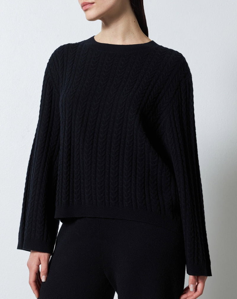 Pull Iriela - Noir - Notshy - The Bradery